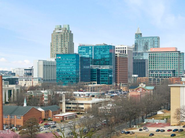 200 Bledsoe Avenue, Raleigh, NC 27601