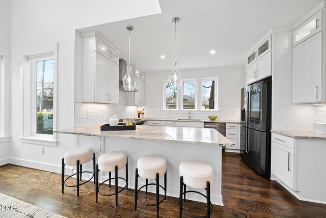 200 Bledsoe Avenue, Raleigh, NC 27601