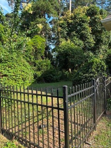 2002 N Elm Street, Lumberton, NC 28358