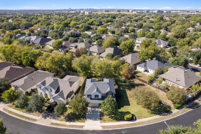 1501 Weatherford DR, Austin, TX 78753