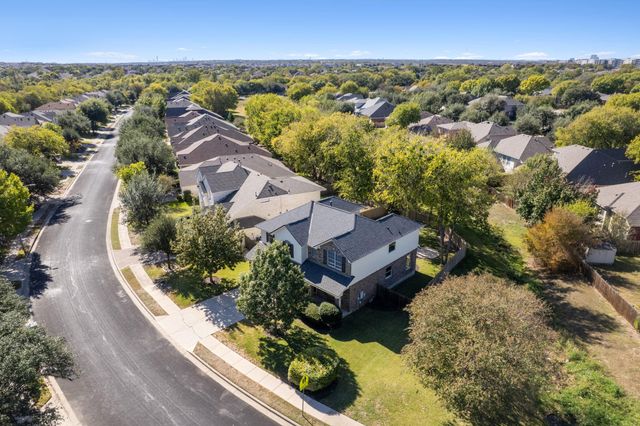 1501 Weatherford DR, Austin, TX 78753