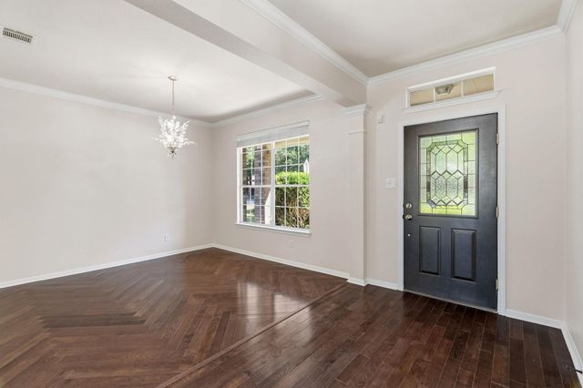 1501 Weatherford DR, Austin, TX 78753