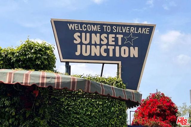 2266 W Earl Street, Los Angeles, CA 90039