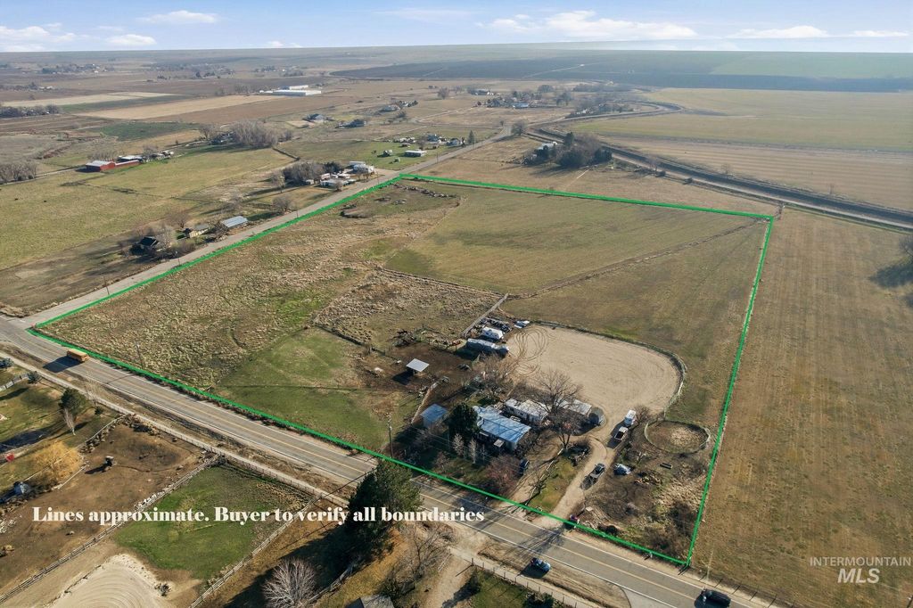 603 E King Rd, Kuna, ID 83634