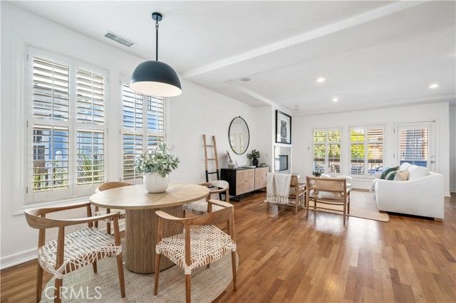 311 Aviation Place, Manhattan Beach, CA 90266