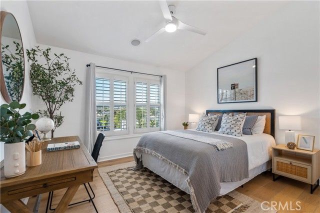 311 Aviation Place, Manhattan Beach, CA 90266