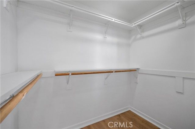 311 Aviation Place, Manhattan Beach, CA 90266