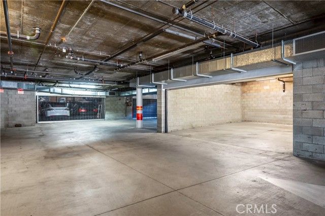 311 Aviation Place, Manhattan Beach, CA 90266