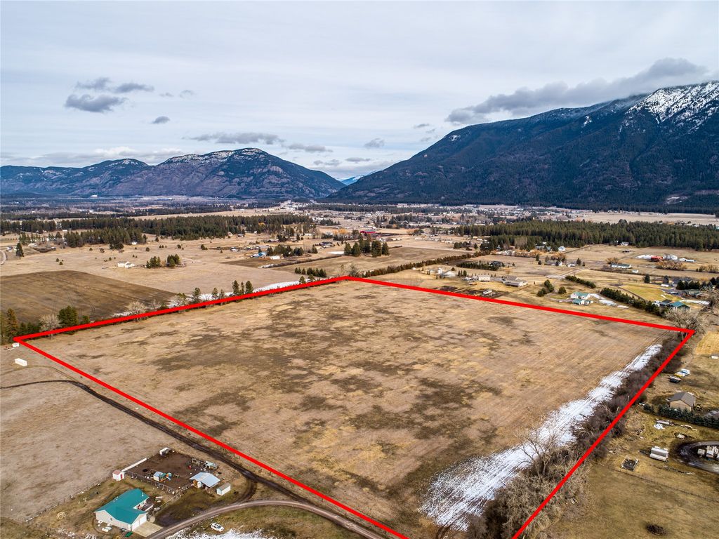 155 Fox Lane, Columbia Falls, MT 59912 photo 2