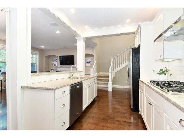 4583 TRILLIUM WOODS, Lake Oswego, OR 97035