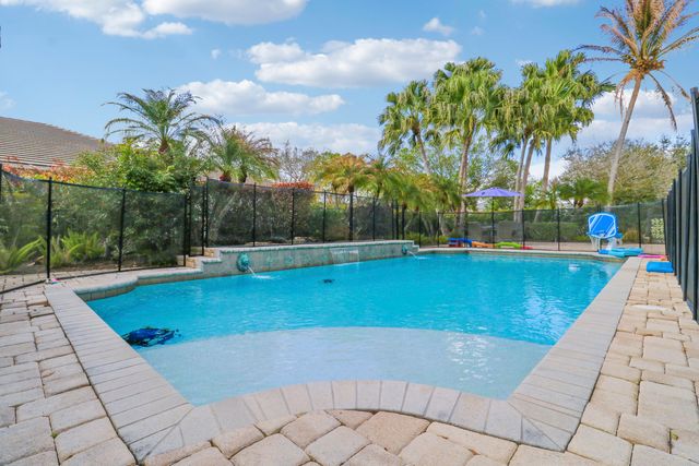 4450 SW Long Bay Drive, Palm City, FL 34990