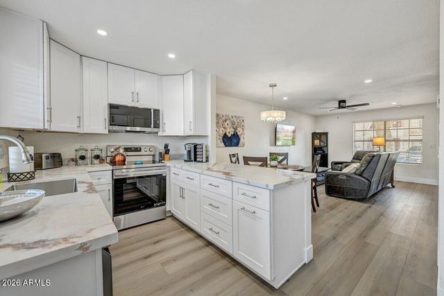 4901 E Kelton Lane 1033, Scottsdale, AZ 85254