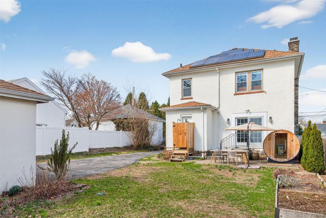 4 Spaulding Place, Ossining, NY 10562