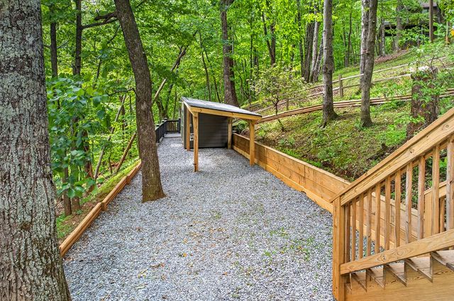 747 Mountain Oak Road, Ellijay, GA 30540