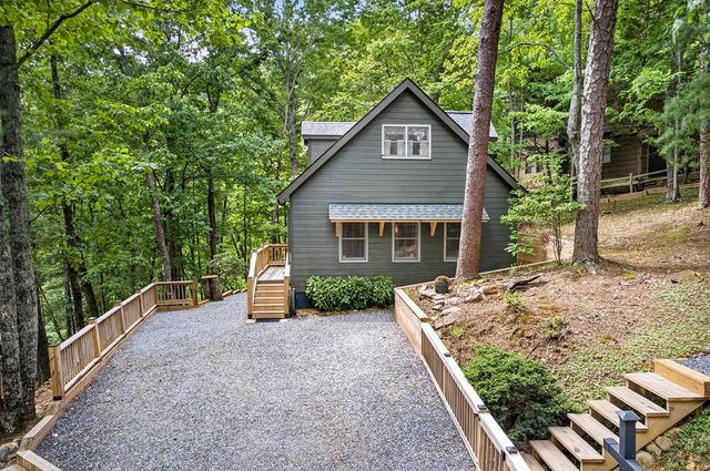 747 Mountain Oak Road, Ellijay, GA 30540