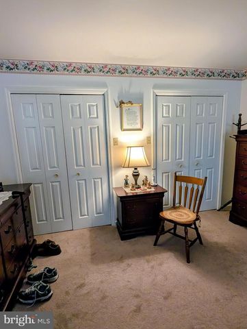 5229 SUNSET LN, Gap, PA 17527