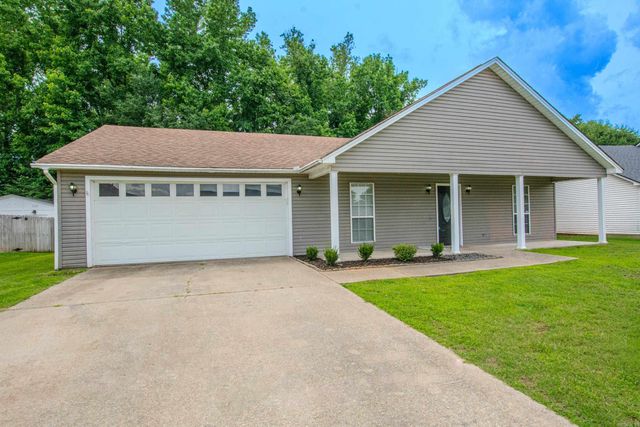 218 Hunters Run Drive, Benton, AR 72015