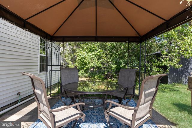 23 HIGHLAND AVE, Sicklerville, NJ 08081