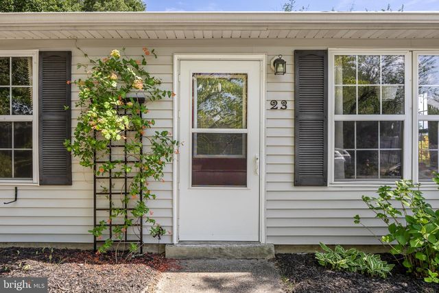 23 HIGHLAND AVE, Sicklerville, NJ 08081