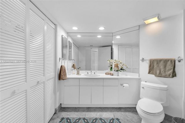 16485 Collins Ave 1836, Sunny Isles Beach, FL 33160