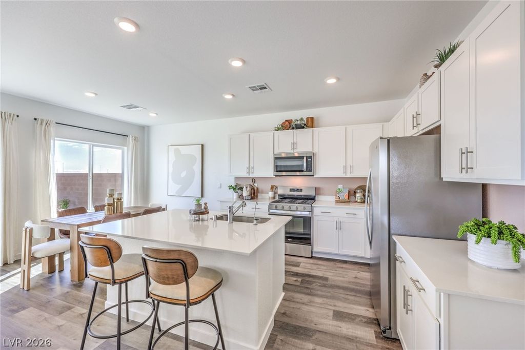 904 Alethea River Avenue, North Las Vegas, NV 89084 — photo 5