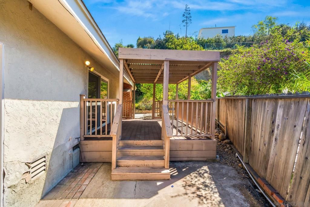 Image 41 of property listing at 5295 Joan Ct, San Diego, CA 92115