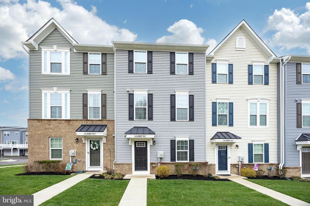 140 BISHOP WAY, Dublin, PA 18917