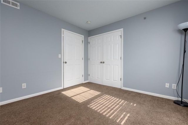 8111 N LAWNDALE Avenue 1C, Kansas City, MO 64119