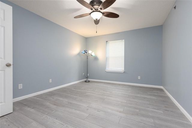 8111 N LAWNDALE Avenue 1C, Kansas City, MO 64119