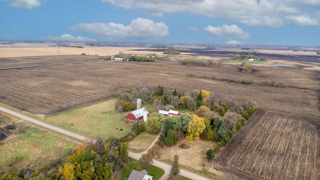 15554 130th Street, Hutchinson, MN 55350