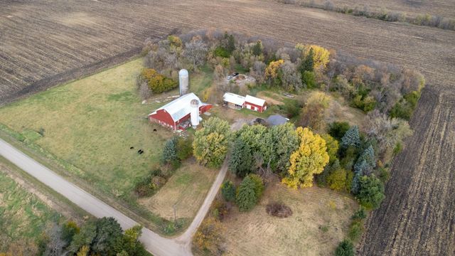 15554 130th Street, Hutchinson, MN 55350