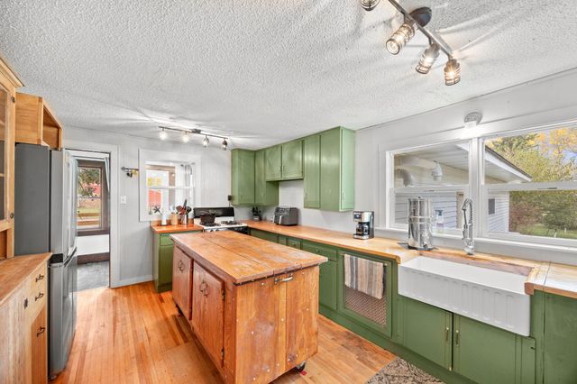 15554 130th Street, Hutchinson, MN 55350