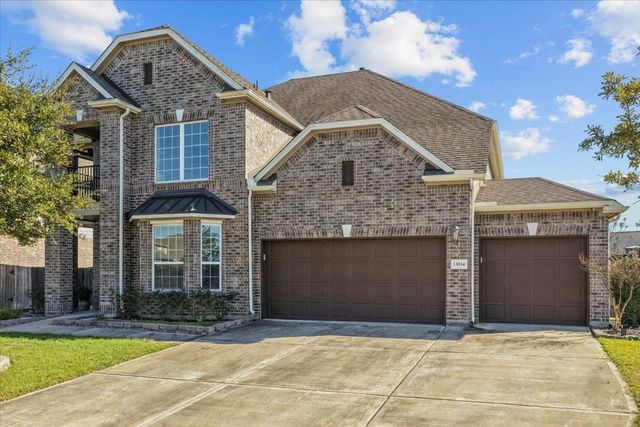 13814 Russell Court Court, Mont Belvieu, TX 77523