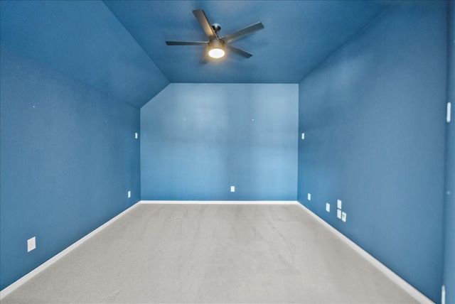 13814 Russell Court Court, Mont Belvieu, TX 77523
