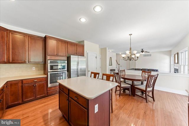 609 WINSTON LN, West Chester, PA 19382