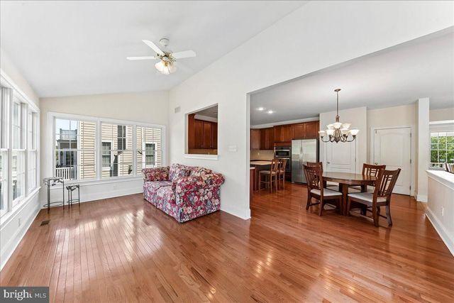 609 WINSTON LN, West Chester, PA 19382