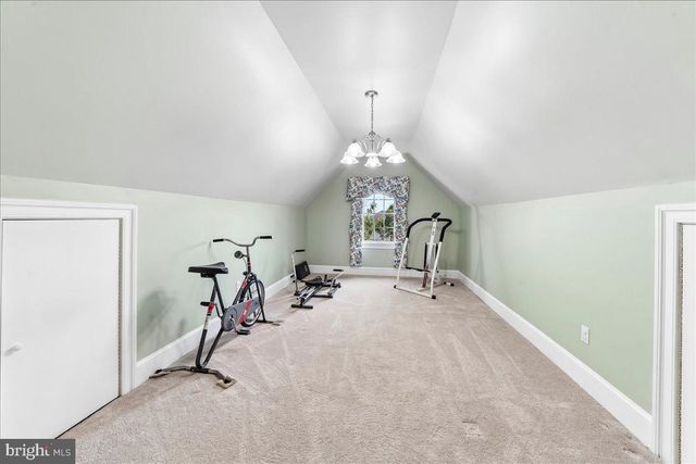 609 WINSTON LN, West Chester, PA 19382