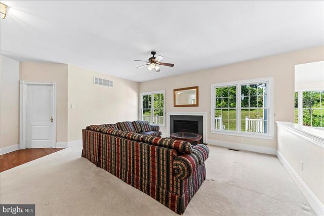 609 WINSTON LN, West Chester, PA 19382