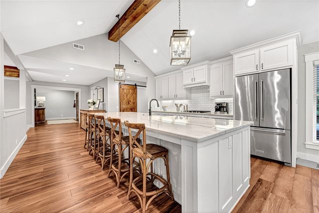 200 Kayla Drive, Rogers, AR 72756