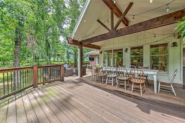 200 Kayla Drive, Rogers, AR 72756