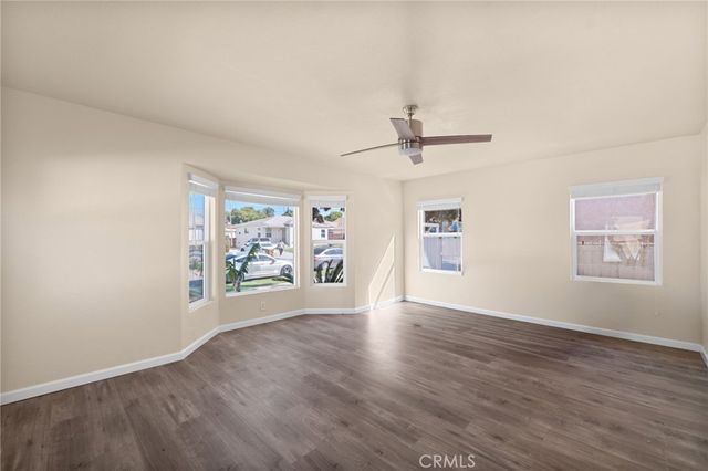 2046 W 112th, Los Angeles, CA 90047