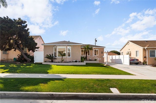 2046 W 112th, Los Angeles, CA 90047