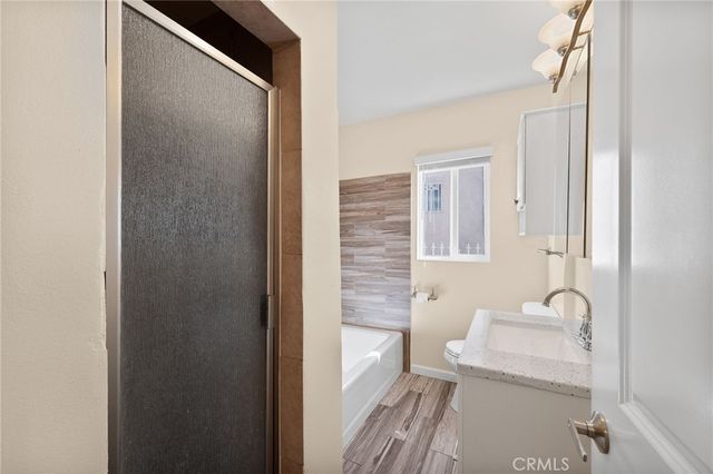 2046 W 112th, Los Angeles, CA 90047