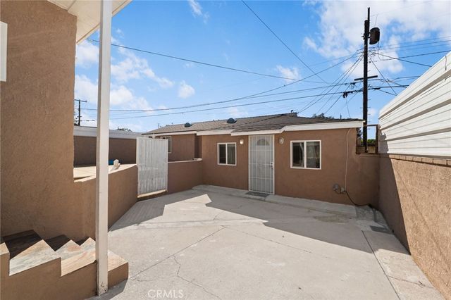 2046 W 112th, Los Angeles, CA 90047