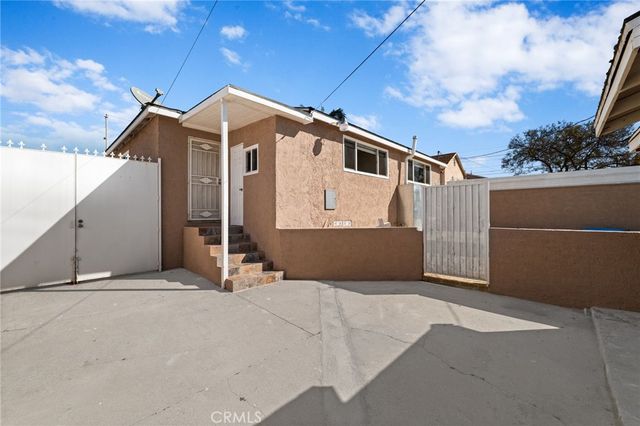 2046 W 112th, Los Angeles, CA 90047