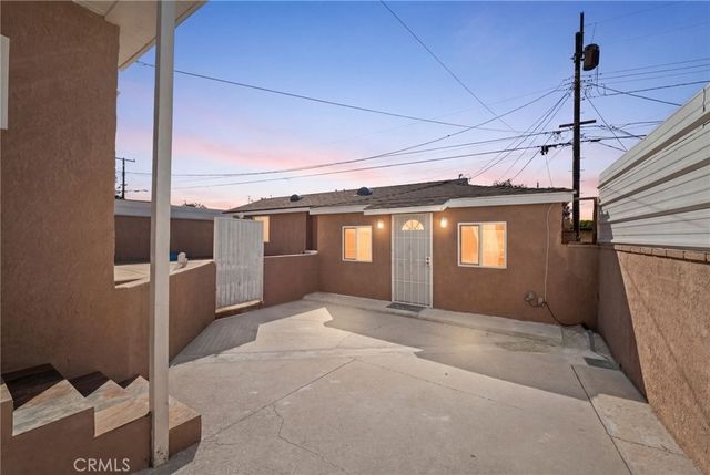 2046 W 112th, Los Angeles, CA 90047