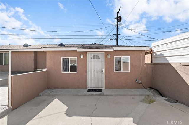 2046 W 112th, Los Angeles, CA 90047