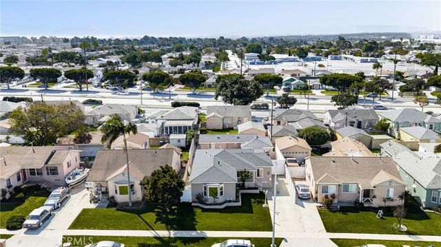 2046 W 112th, Los Angeles, CA 90047