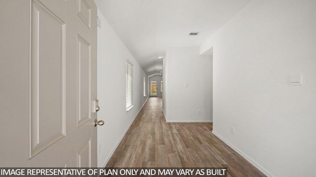 4101 Bronco Station, League City, TX 77573