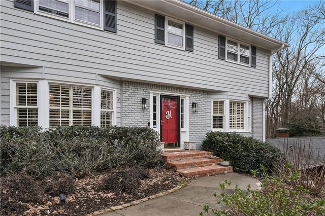 1643 Chateau Drive, Atlanta, GA 30338